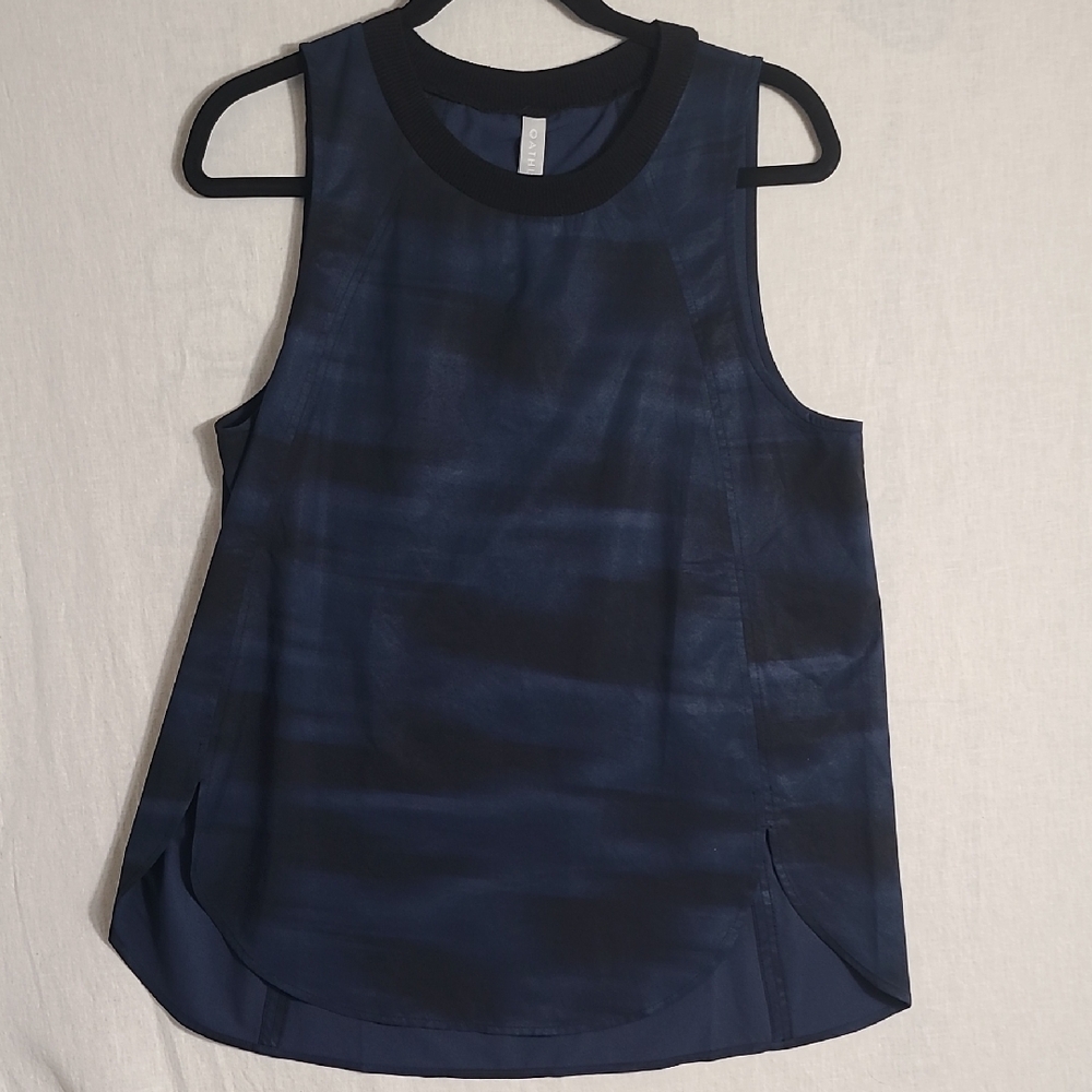 Athleta Zephyr Navy Blue Patterned Tank Top Knit Collar Size Medium